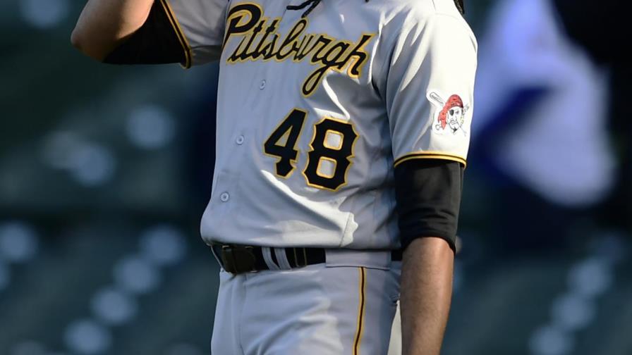 Hayes dispara jonrón; Piratas abren campaña con triunfo
