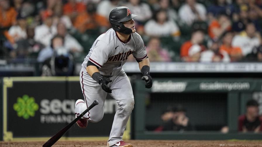 Diamondbacks anotan 3 en la 10ma y vencen a Astros Diamondbacks anotan 3 en la 10ma y vencen a Astros