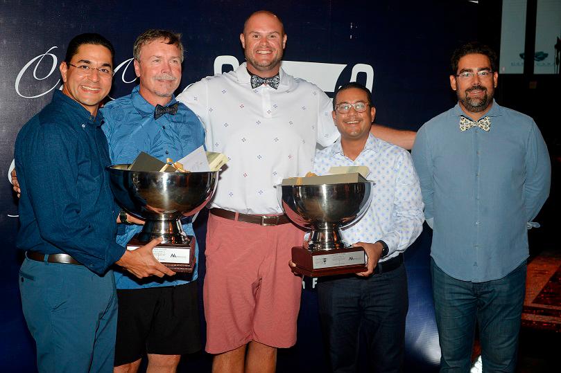 Primer lugar categoría A: Jorge Subero, Tim Ford, Sam Allen Mooch, Héctor Baltazar y Efren García.