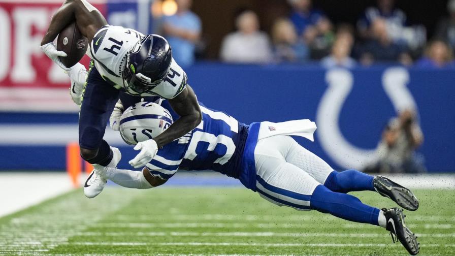 Wilson y los Seahawks doman a los Colts