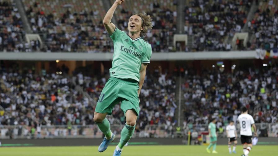 Supercopa: Real Madrid abruma al Valencia y está en la final