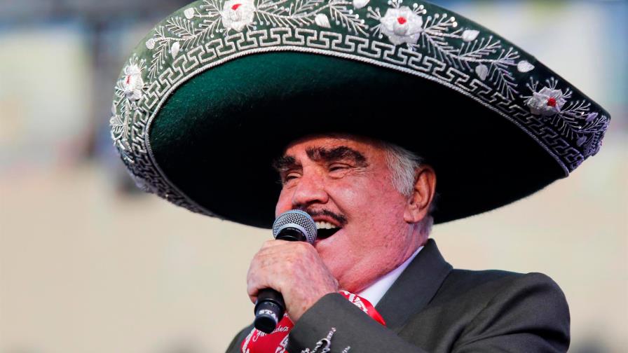 Médicos descartan daño cerebral de Vicente Fernández aunque se mantiene grave Médicos descartan daño cerebral de Vicente Fernández aunque se mantiene grave