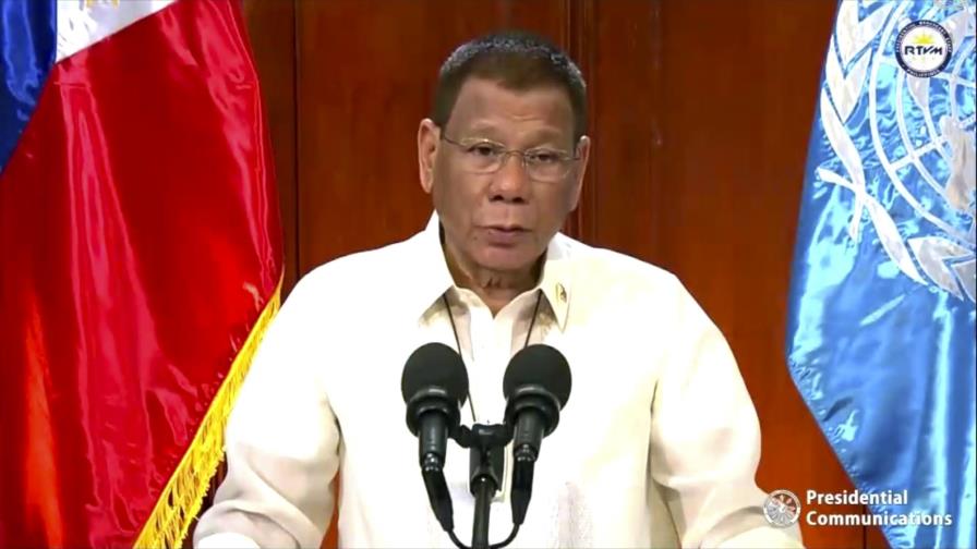 Duterte cuestiona presencia de Facebook en Filipinas