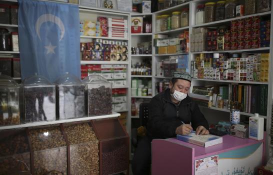 ¿Turquía deportará a uigures a cambio de vacuna china?