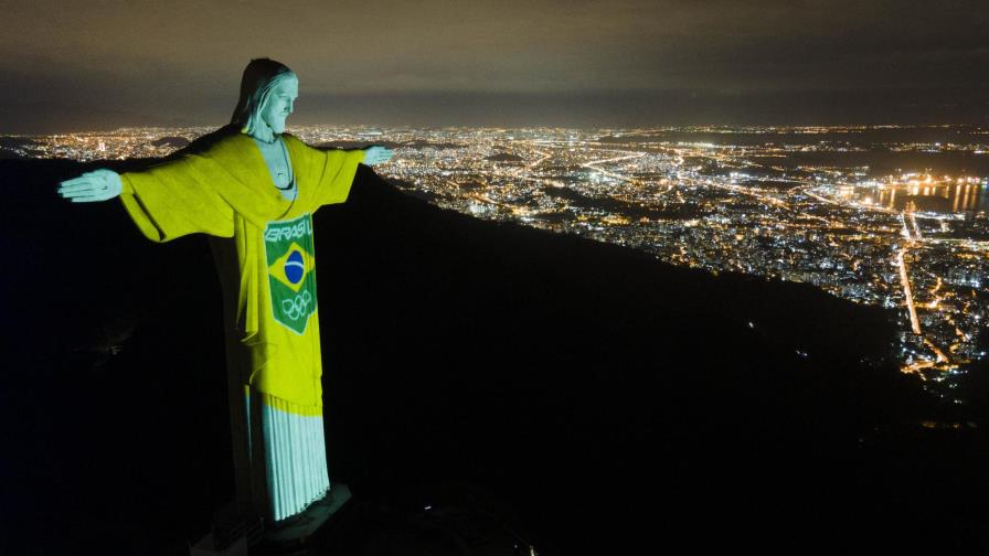 Brasil privatiza agua y alcantarillado de Río de Janeiro