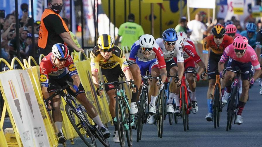 Jakobsen está estable tras cirugía de 5 horas Jakobsen está estable tras cirugía de 5 horas