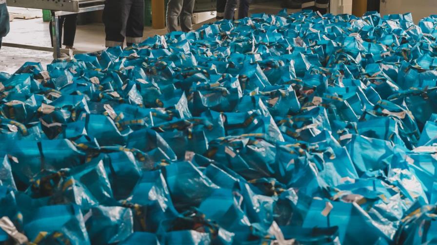 DP World Caucedo ejecuta  programa solidario en Boca Chica