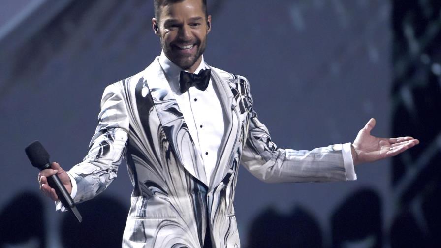 Ricky Martin canaliza su ansiedad por la pandemia en Pausa Ricky Martin canaliza su ansiedad por la pandemia en Pausa