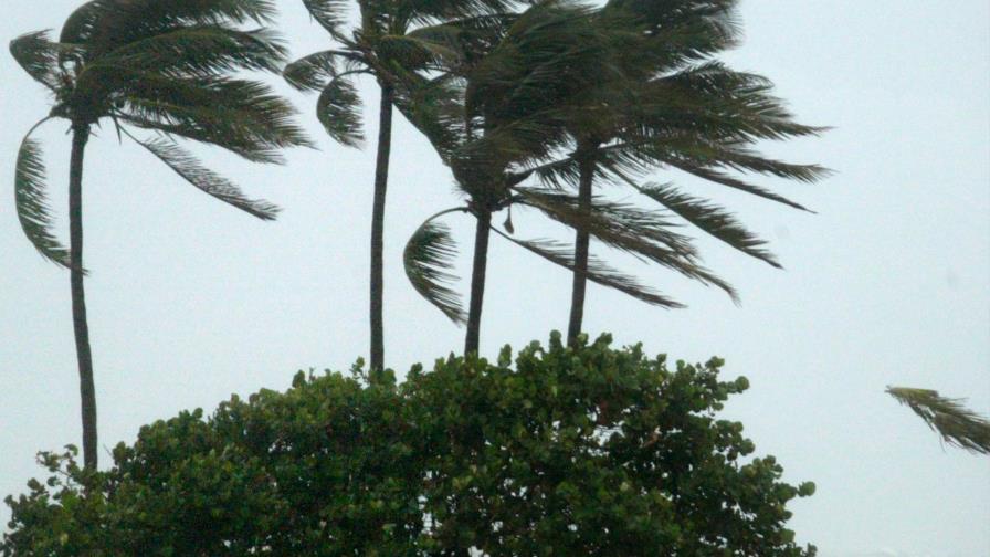 Eta toca tierra en el Caribe norte de Nicaragua como huracán de categoría 4