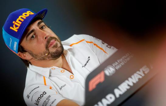 Hamilton afirma que la Fórmula 1 extrañará a Fernando Alonso