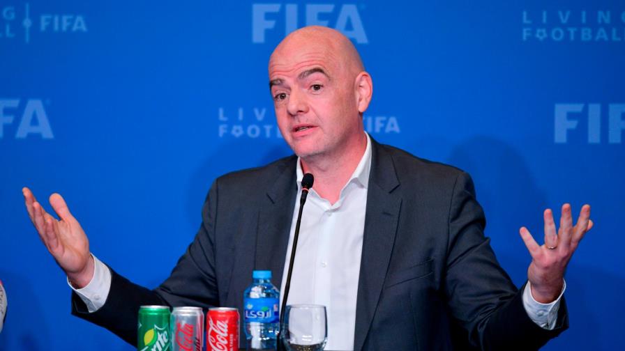 Infantino cuenta con apoyo de “mayoría” de federaciones para Mundial con 48 equipos