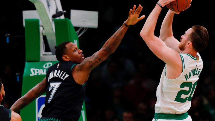 Hayward revive con 35 puntos y Celtics vencen a Timberwolves
