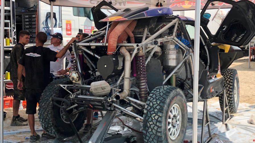 Sorpresas en moto en el Dakar: gana el francés Metge, seguido por el boliviano Nosiglia Sorpresas en moto en el Dakar: gana el francés Metge, seguido por el boliviano Nosiglia