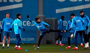 El Barça quiere remontar en Copa y ofrecer una noche para el recuerdo