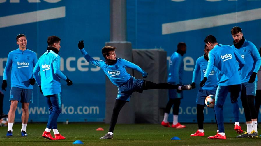 El Barça quiere remontar en Copa y ofrecer una noche para el recuerdo