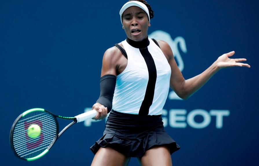 Estadounidense Venus Williams elimina a la eslovena Jakupovic en Miami