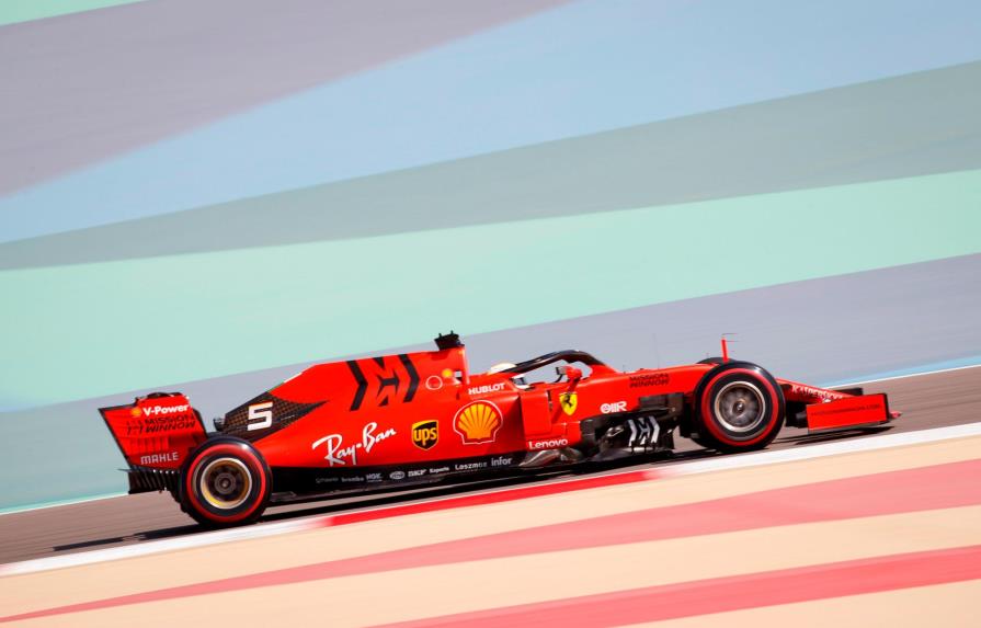Ferrari comienza dominando en Baréin, esta vez con Vettel