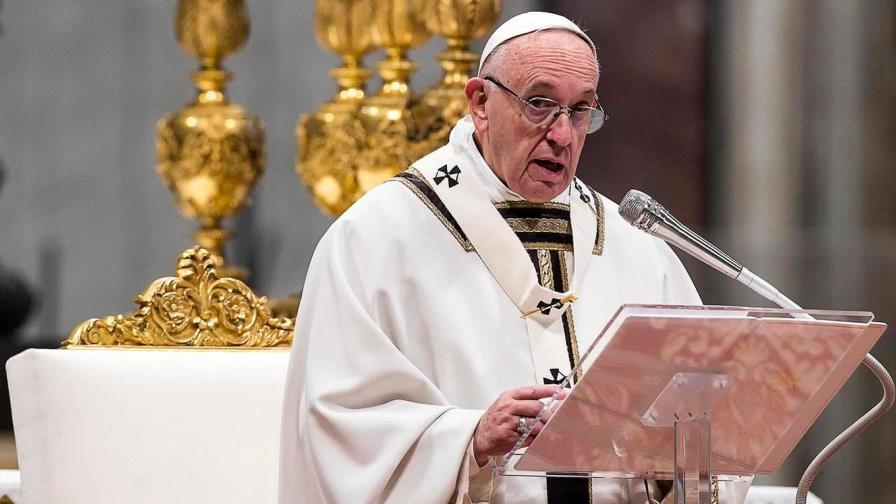 El papa acepta la renuncia de obispo de Estados Unidos acusado de encubrir abusos