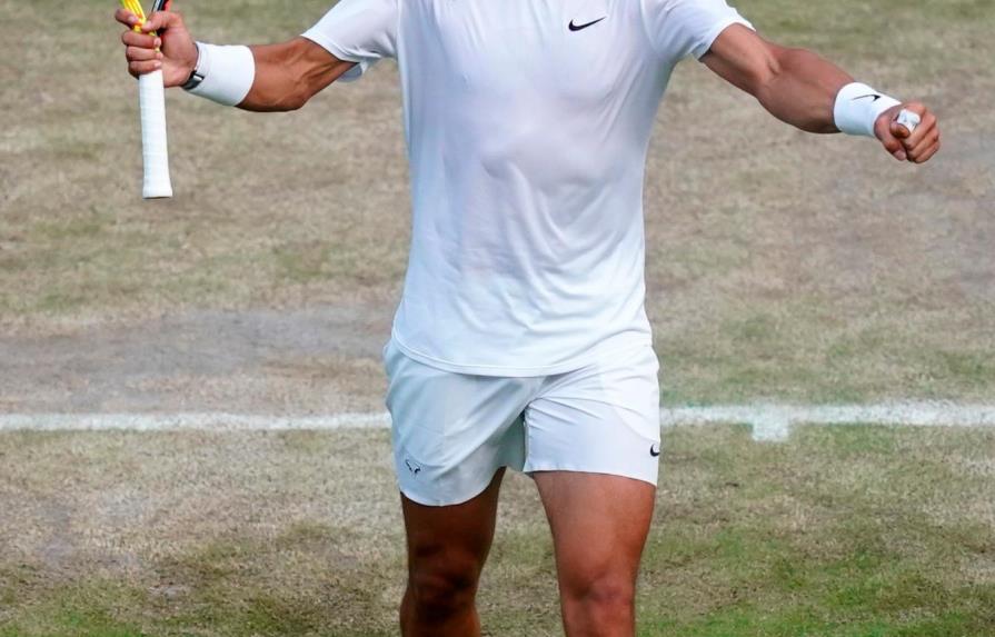 Nadal y Federer se enfrentan en Wimbledon en semifinal