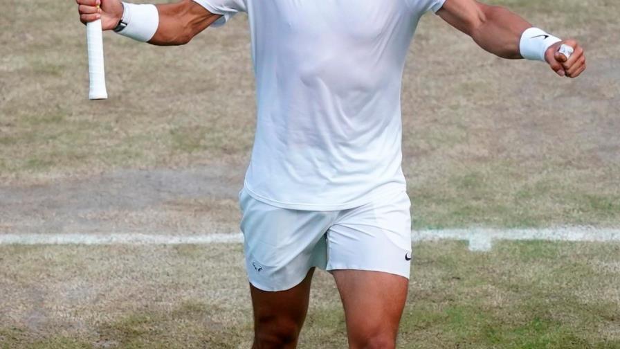 Nadal y Federer se enfrentan en Wimbledon en semifinal