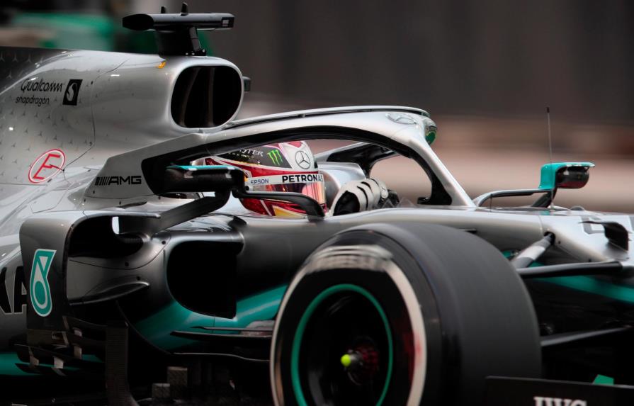 Lewis Hamilton lidera segunda práctica para Gran Premio de Singapur