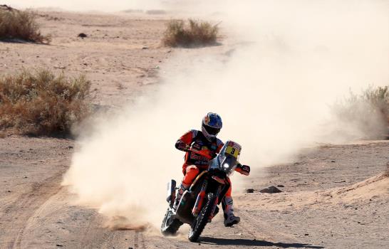 El argentino Terranova, nuevo líder del Dakar en etapa ganada por De Villiers
