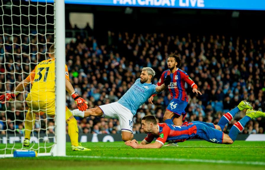 Manchester City empata con Crystal Palace pese a doblete de Agüero