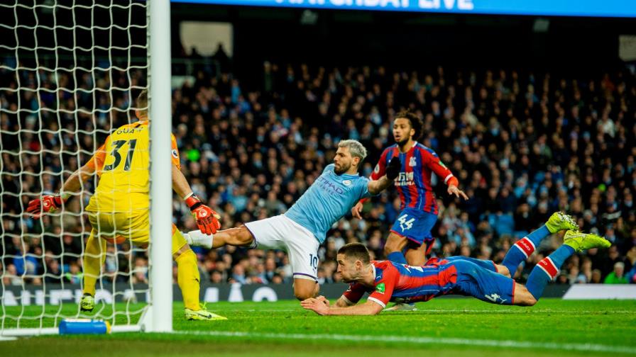 Manchester City empata con Crystal Palace pese a doblete de Agüero