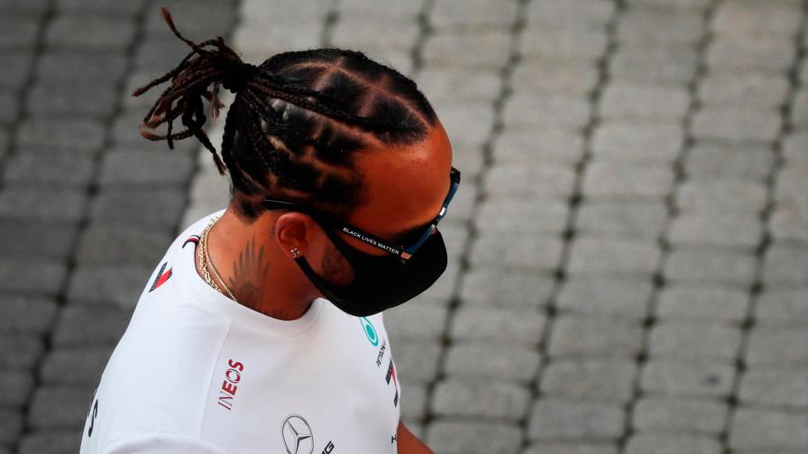 Hamilton: Hace 14 años fui el primer piloto de color y tristemente sigue así