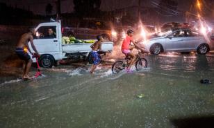 Paso de onda tropical recuerda que Santo Domingo es un gran charco de agua