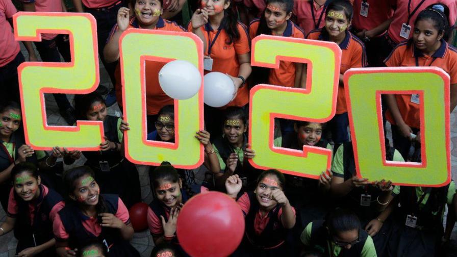 El mundo celebra 2020 y el inicio de una nueva década El mundo celebra 2020 y el inicio de una nueva década