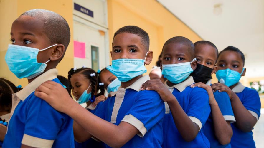 ¿Qué harán las escuelas con  casos sospechosos de COVID?