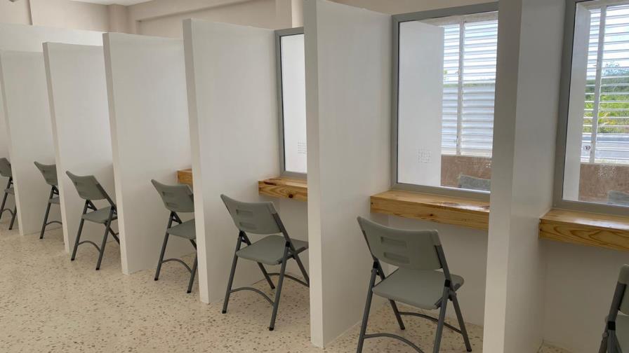 Habilitan sala para visitas en centro de aislamiento en La Victoria 