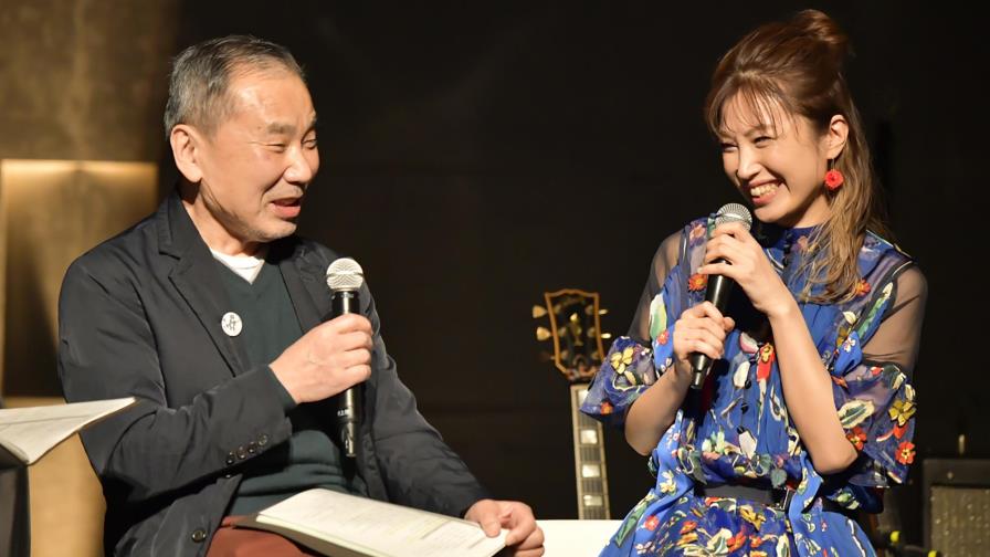 Murakami recomienda bossa nova para relajarse en la pandemia