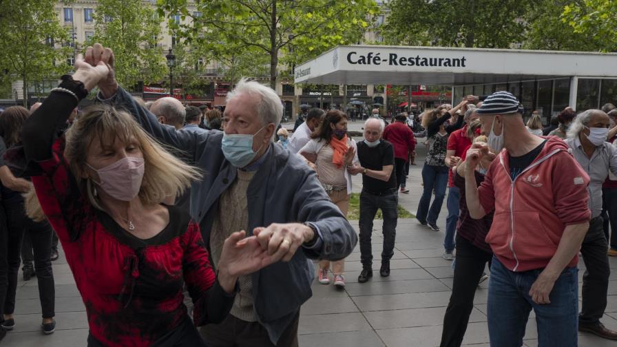 Estudio: Franceses consumen más medicinas por la pandemia