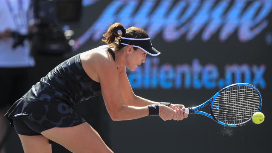 Muguruza arrolla a Badosa en semi de Finales de WTA