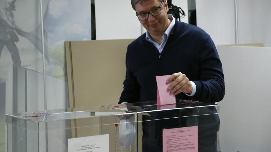 Serbia: Partido gobernante obtiene amplio triunfo electoral