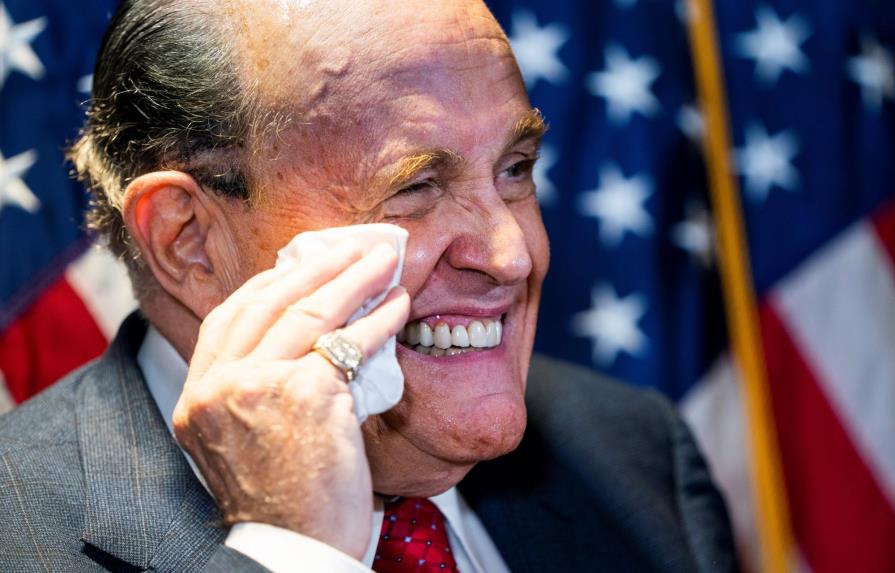 Un supuesto tinte le juega una mala pasada a Rudy Giuliani
