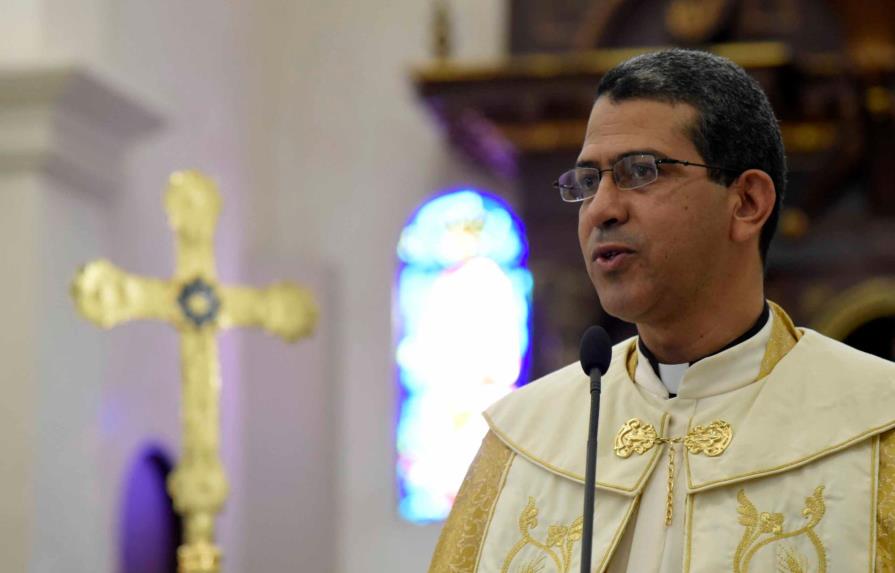 Obispo auxiliar de Santiago pide respetar decisiones de la JCE