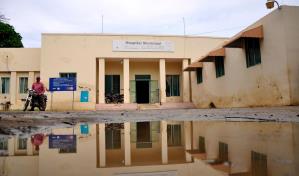 Moradores Villa Vásquez no tienen un hospital