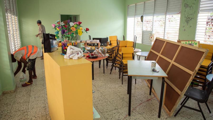 Denuncia que 800 mil estudiantes no están recibiendo docencia