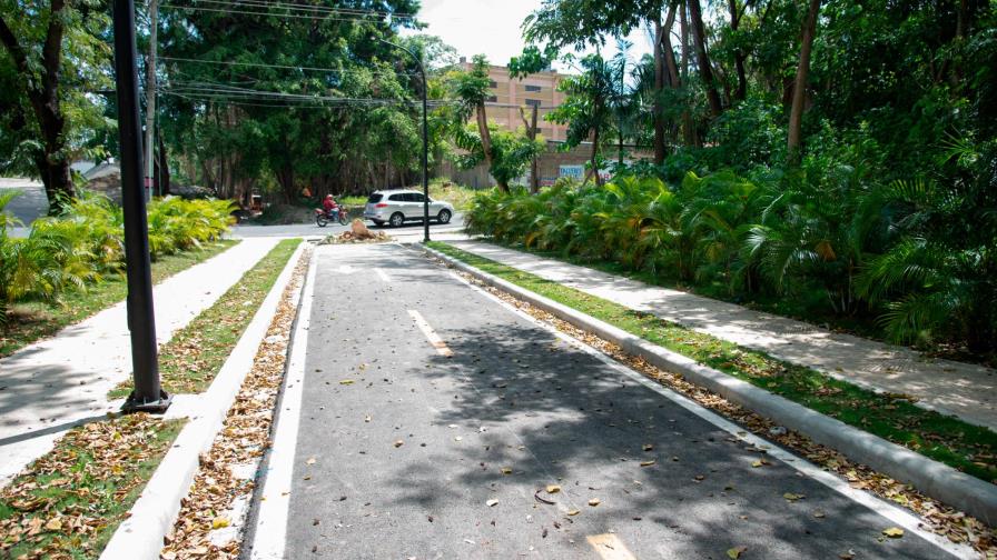Construyen ciclovía en cañada de Los Ríos 