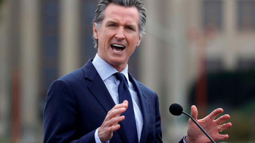Fijan referendo revocatorio del gobernador de California para el 14 de septiembre