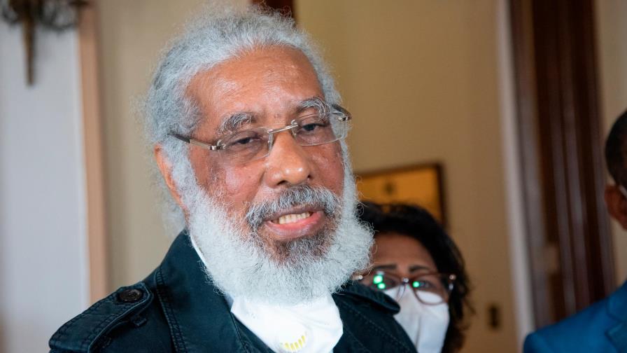 Hubieres y Gobierno analizan cambio de flotilla del transporte público Hubieres y Gobierno analizan cambio de flotilla del transporte público