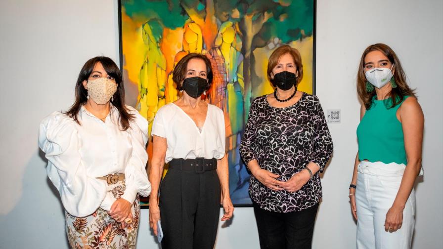 Inauguran exposición “Oda a la vida” de Amaya Salazar