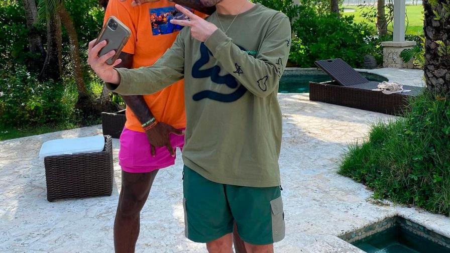 LeBron James sigue disfrutando estadía en Puerto Rico junto a Bad Bunny