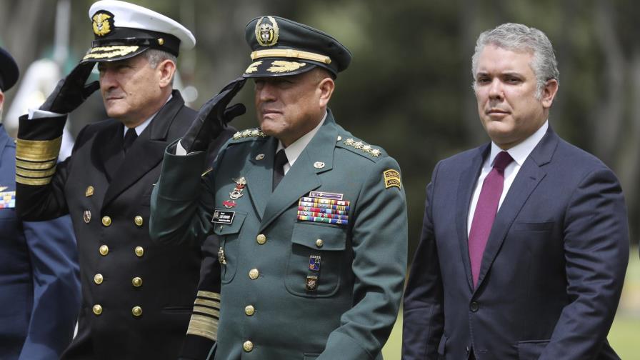 Colombia: Presidente enfrenta momento crítico por bombardeo