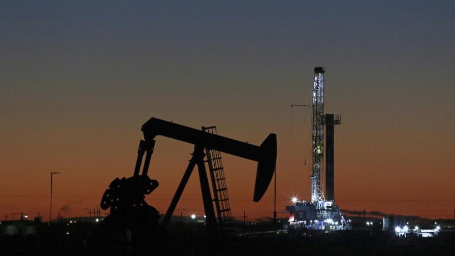 Sobra el petróleo y no hay donde guardarlo. ¿Y ahora qué?