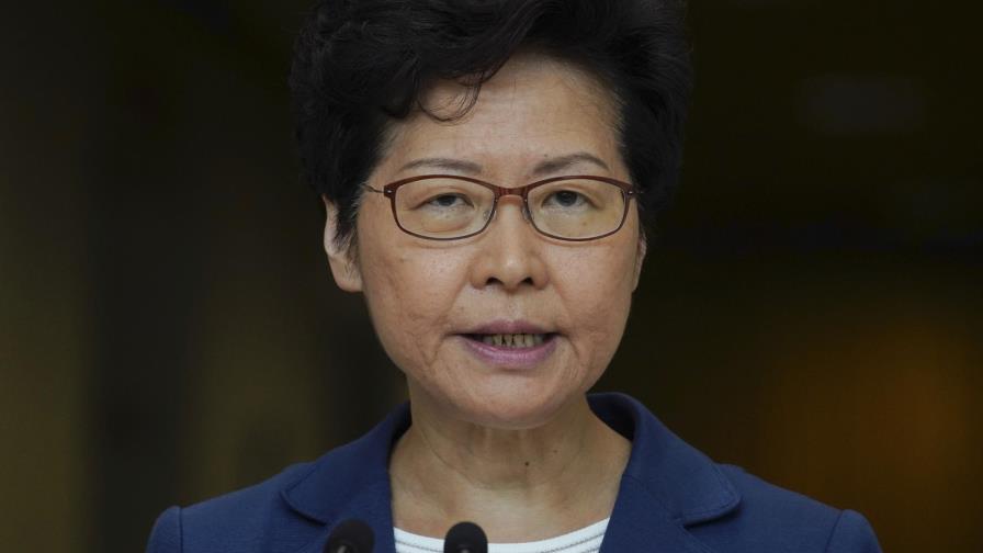 Lam dice que ejército chino podría intervenir en Hong Kong