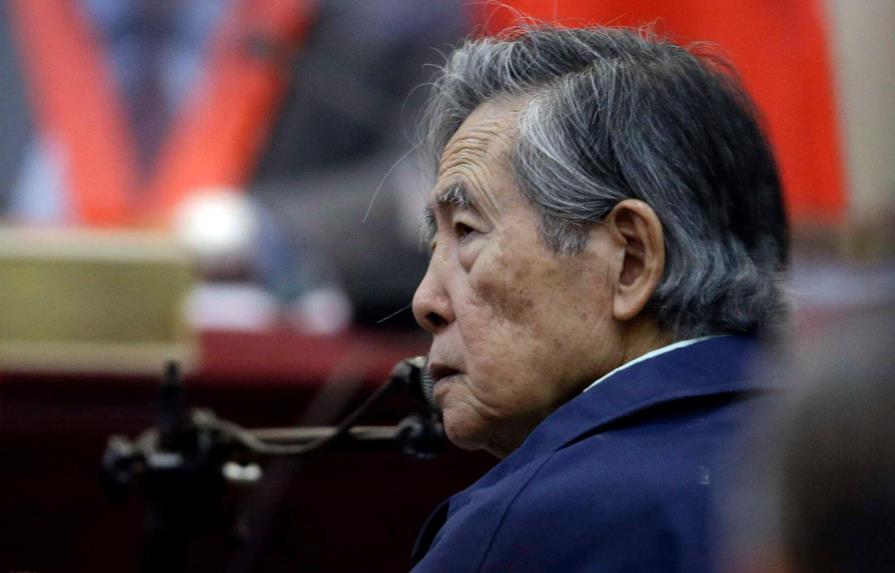 Expresidente Fujimori coordina desde prisión candidaturas al Congreso peruano